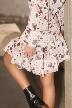 Best Anabel - A Petite Dress With An Interesting Print Women Every Day