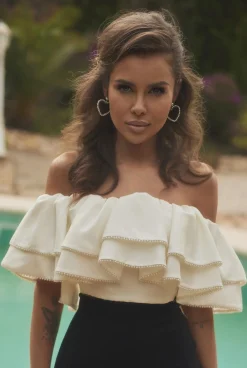 Best Logan - Corset Top With Spanish Neckline And Matching Black Skirt Women Date