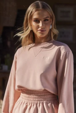 Best Mariko Set - Loose Blouse And Mini Skirt With Sewn-In Shorts Women Sets