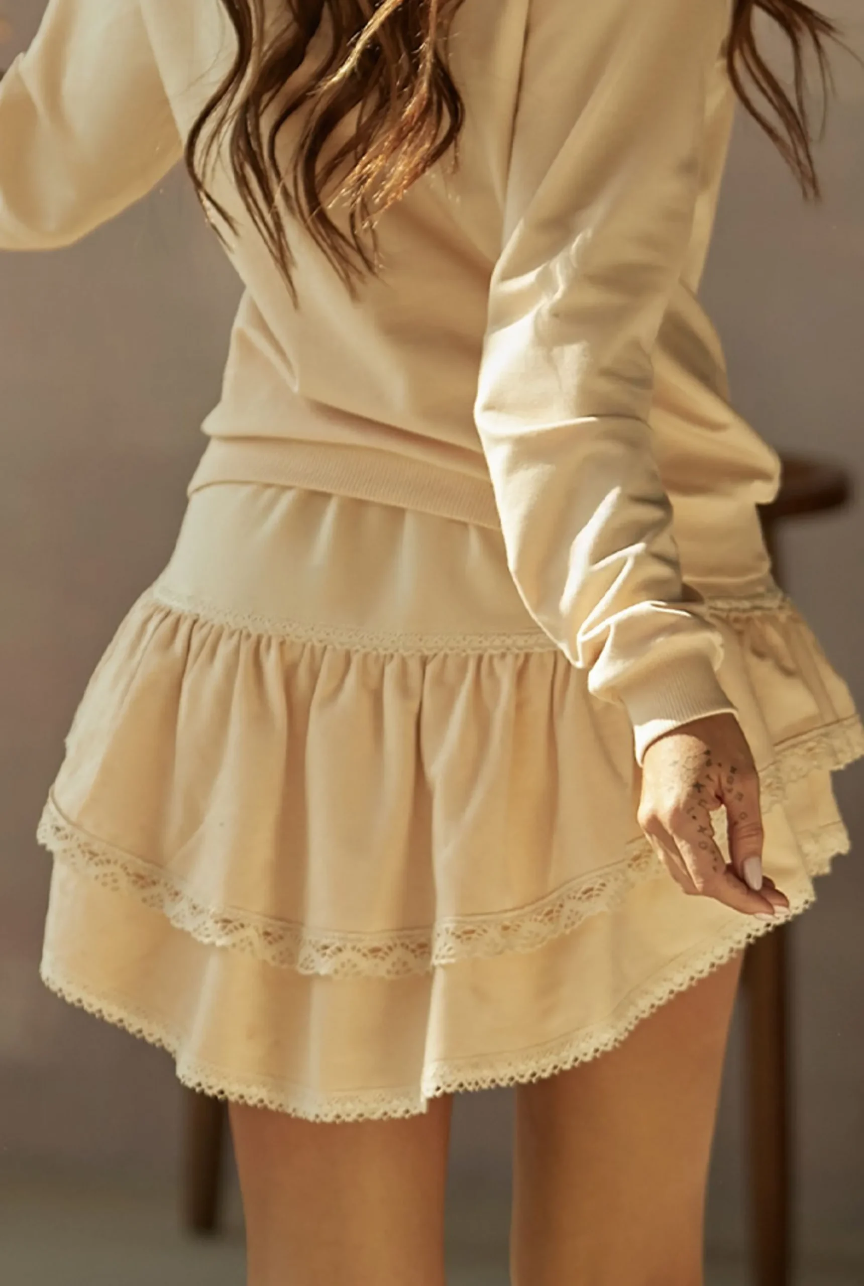 Fashion Tracksuit Linzi Ecru - Light Tracksuit Set In Ecru Shade Women Tracksuits